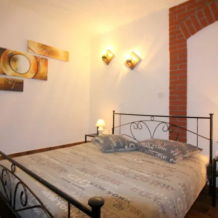 Hundefreundliches Nur 600 Meter Zum Mit Garten Und Grill *