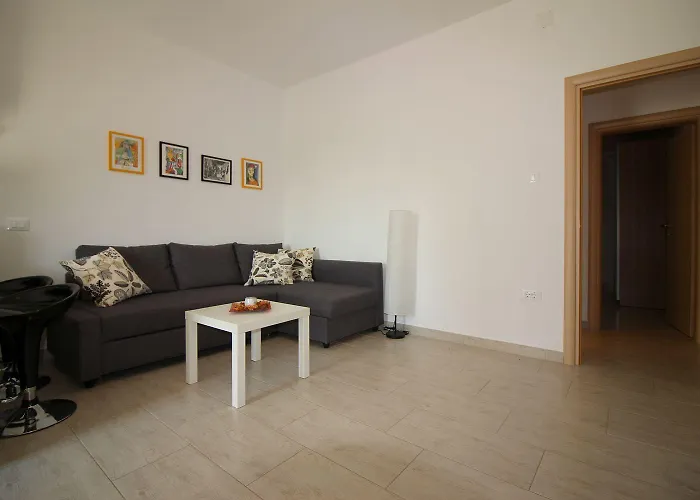 Hundefreundliches Nur 600 Meter Zum Mit Garten Und Grill Apartman