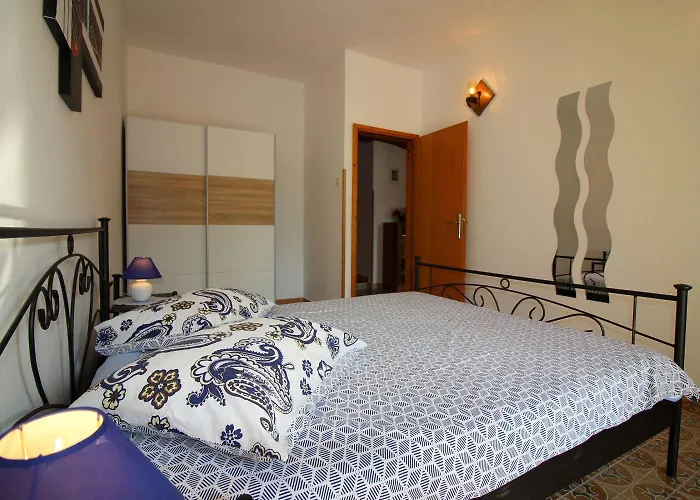 Hundefreundliches Nur 600 Meter Zum Mit Garten Und Grill Apartman Poreč